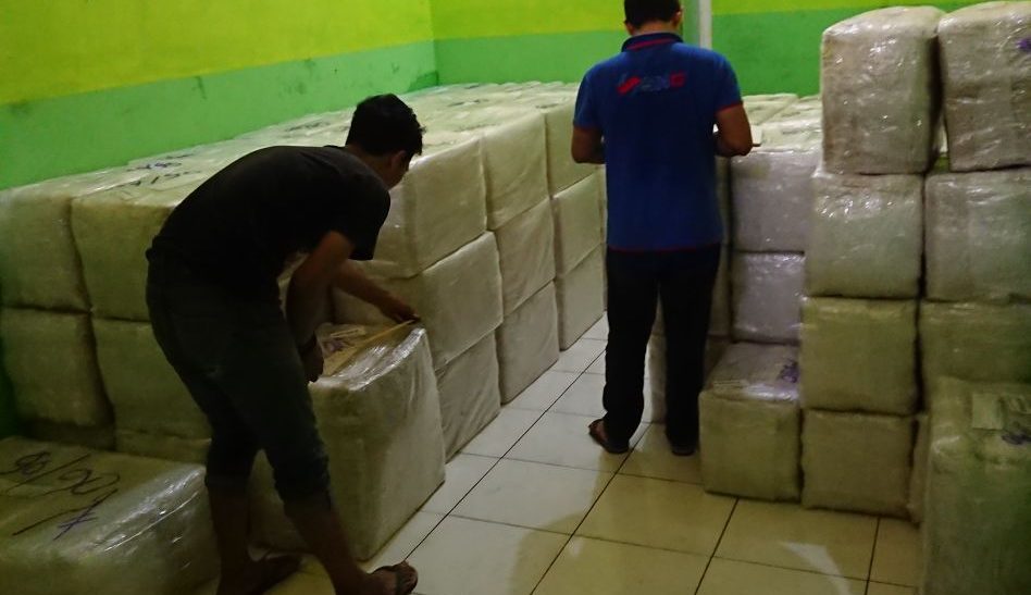 pengiriman gelas tujuan denpasar