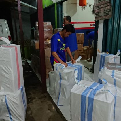 Distribusi ke pulau kalimantan